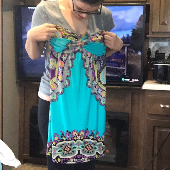 Dress - Picture 2 of 3